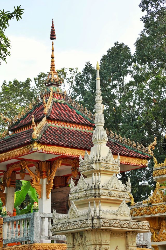 旅行 || 打卡老撾國外遊客都喜歡去的寺廟--西薩格寺