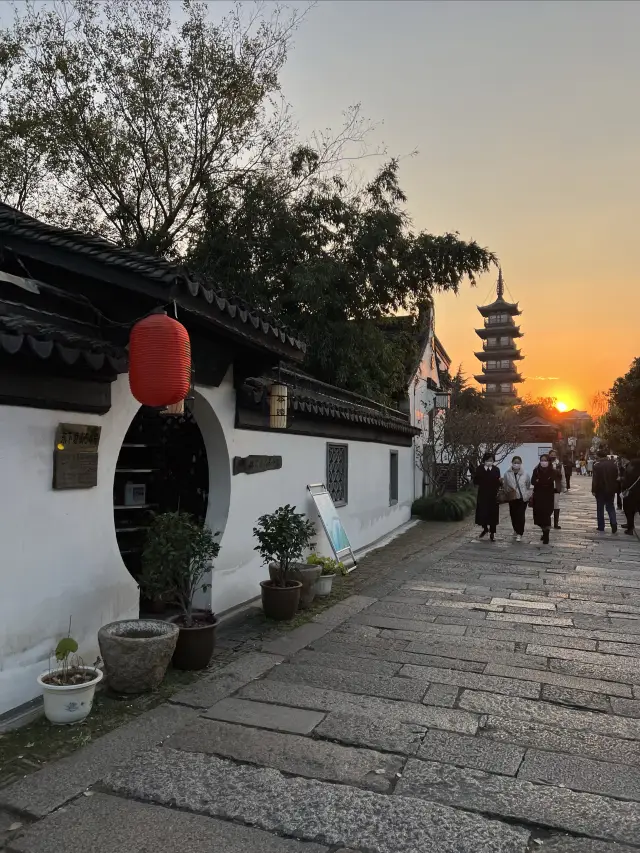 Pilgrimage to the Water Towns of Jiangnan - The Roots of Jiading, Zhouqiao Old Street