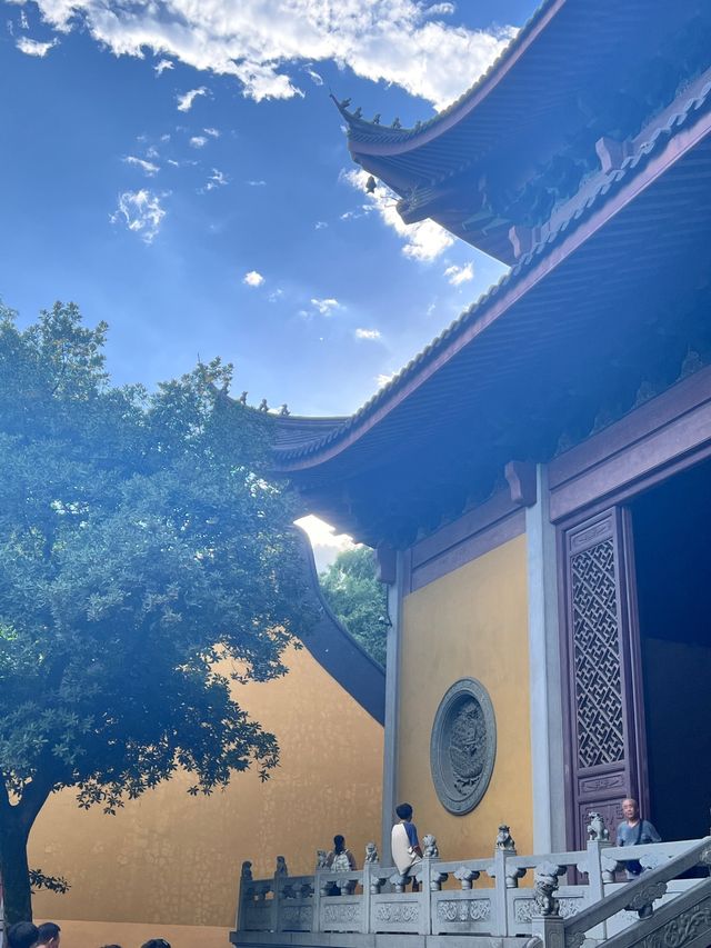 願世界化為滄海，願你我歸於初見