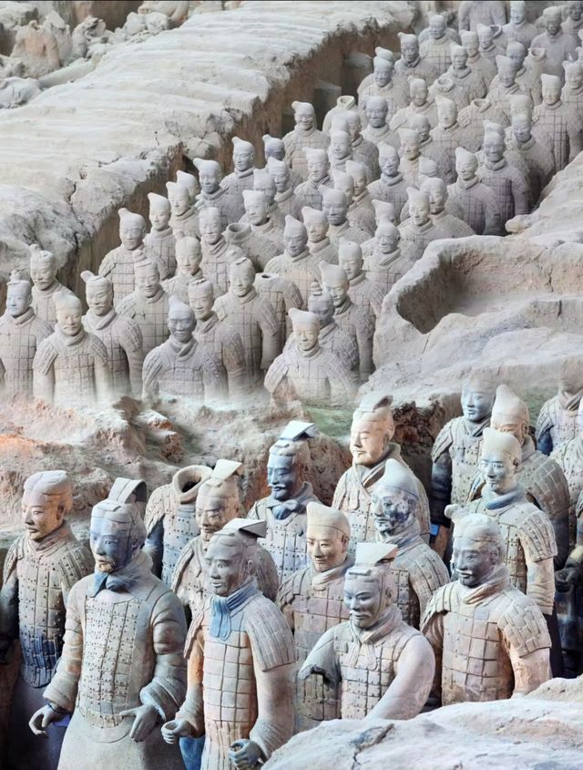 前往西安必看的世界八大奇蹟之一兵馬俑