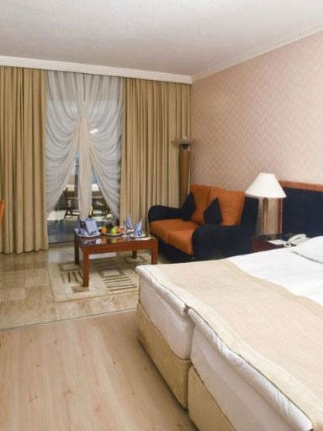 🌅 Side's Luxe Escape: Crystal Sunrise Queen Resort 🏰