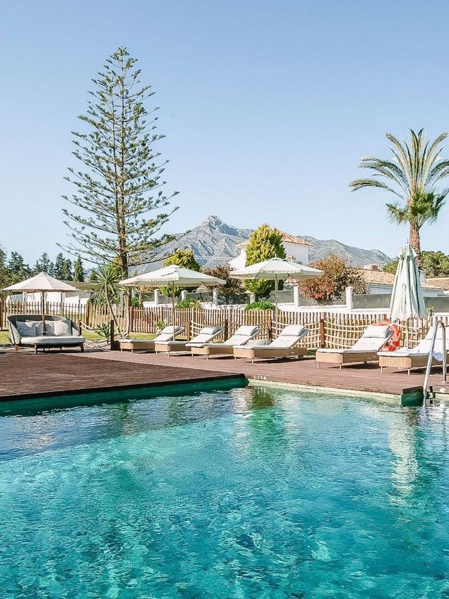 🌟 Marbella Magic: Boho Chic Stays! 🏖️✨