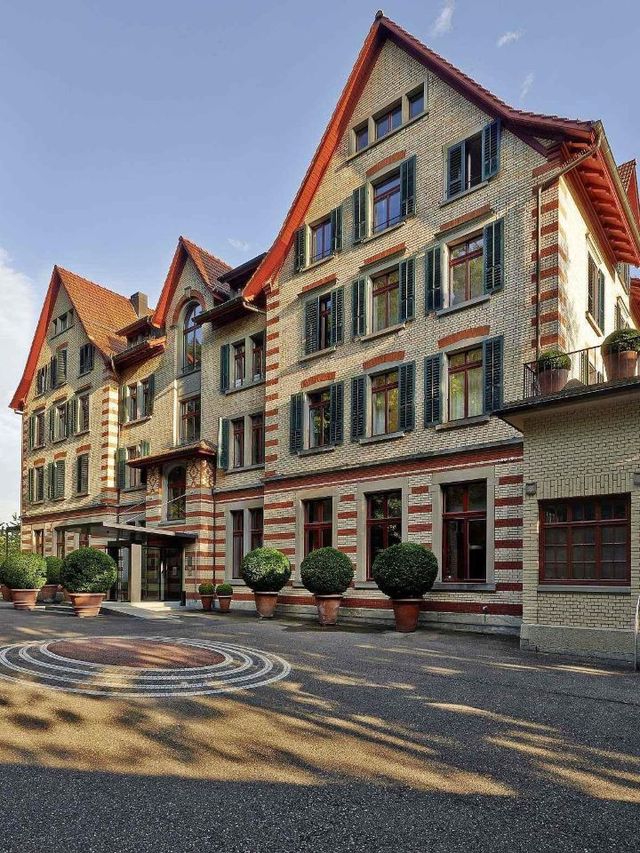 🌟 Zurich's Hidden Gems: Sorell Hotel Zuerichberg 🌟