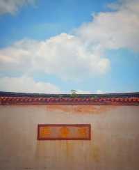 千年佛光照耀泉州：探索開元寺的歷史與傳說。