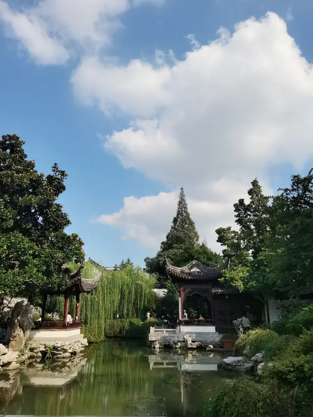 初秋的瞻園，真的很美。