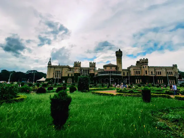 India's "Little Silicon Valley" | Explore the diverse world of Bangalore.