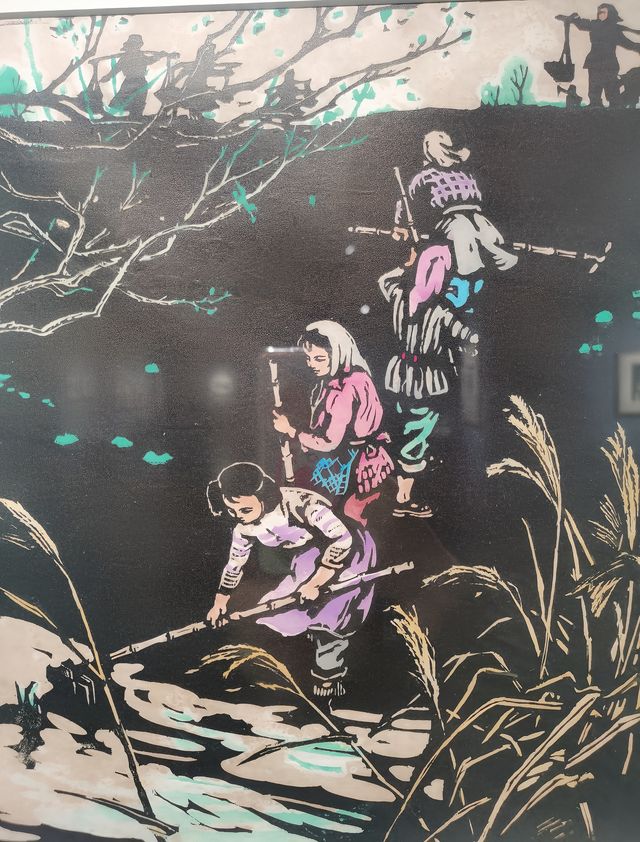 誤入版畫深處，水墨的衝擊力好強！。