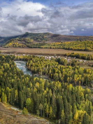 北疆-烏魯木齊-阿勒泰市8日遊 玩轉美景不重樣