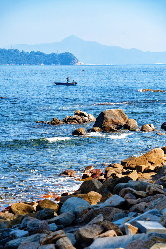 深圳地铁直达免费沙滩治愈系玻璃海