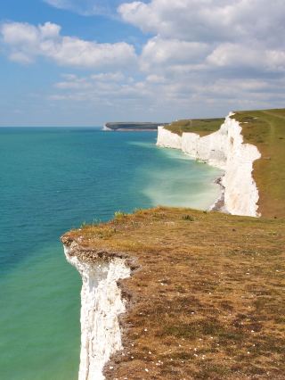 White Cliffs | The "End of the World" Recommended a Million Times!