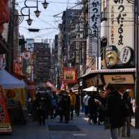 大阪心齋橋筋商店街：購物者的天堂
