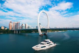 Liuzhou Night Cruise Guide: Luxurious Experience on Liujiang River