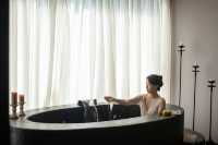 溫泉霧氣中的閨蜜照封神攻略