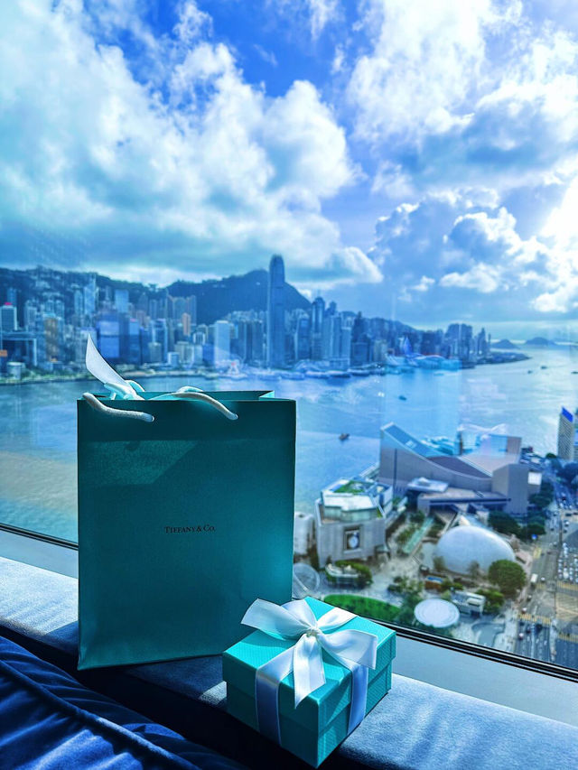 🌊 香港瑰丽酒店｜这片维港海景，值得你专程来睡！ 