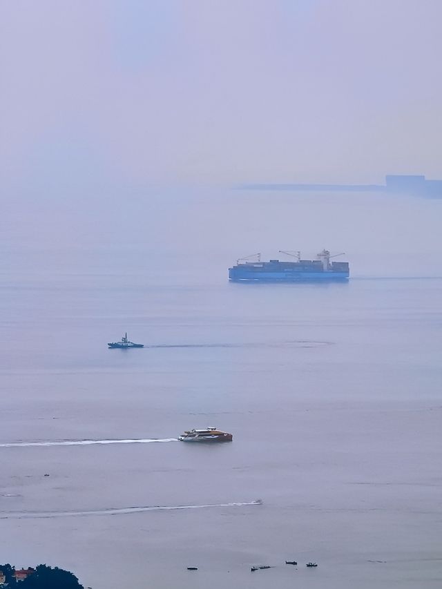 青島！！靈山衛！！通往海邊的小門