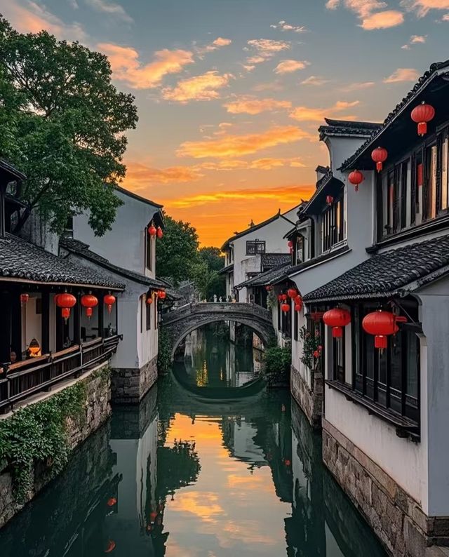 老街舊巷，青磚灰瓦，寫滿歲月悠長