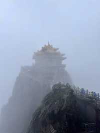 老君山遊玩指南！雲海、紅葉、道教聖地，一鍵解鎖人間天堂！