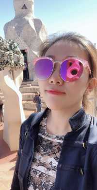 在巴塞隆拿高第曲線魔法必打卡感受藝術的魅力