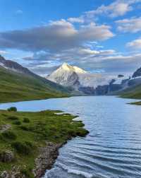 【薩普神山超全旅行攻略】探訪金字塔狀雪山的家族傳奇!