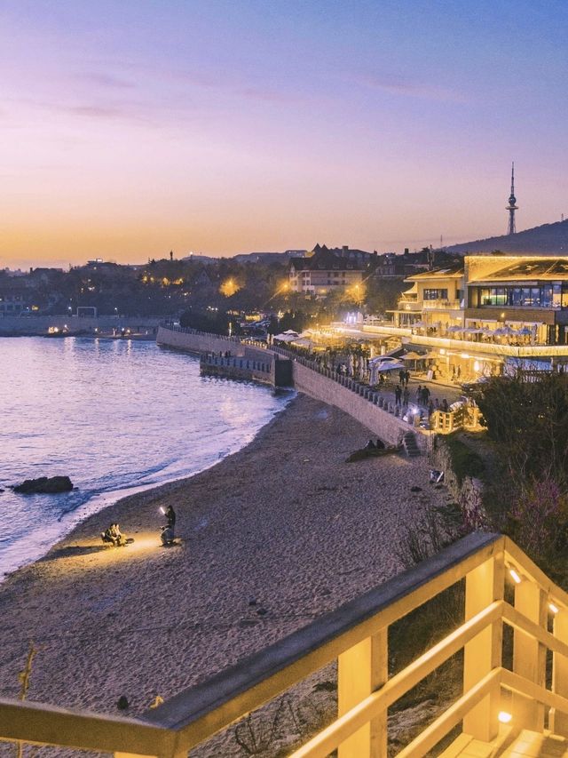 在青島邂逅電影感十足的藍調浪漫