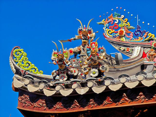 古建屋頂七彩雕 古建屋頂七彩雕