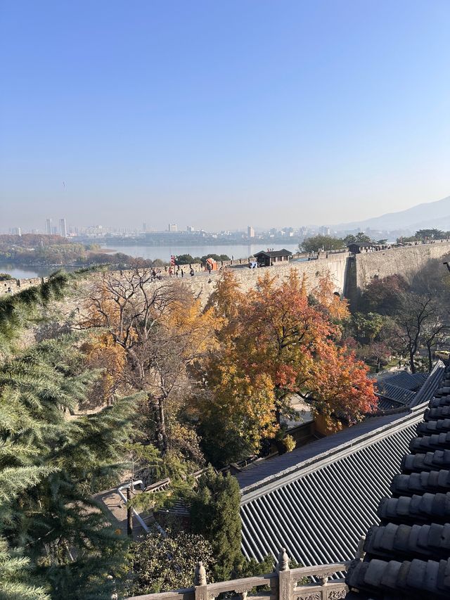 晴天的雞鳴寺非常棒