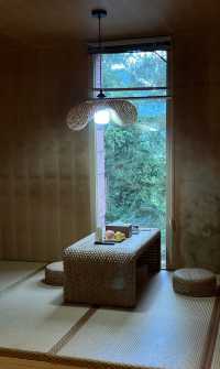 張家界民宿天花板被繡球&森林治癒的完美假期