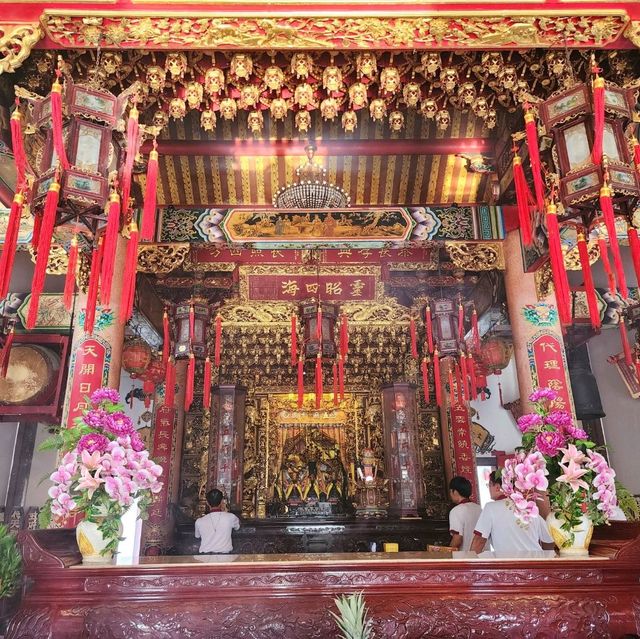 ศาลเจ้ามูลนิธิธรรมกตัญญู หรือ วัดธรรมกตัญญู