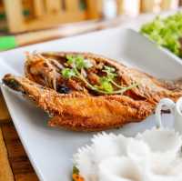 City Bar ร้านซีฟู้ดริมทะเล คุระบุรี พังงา