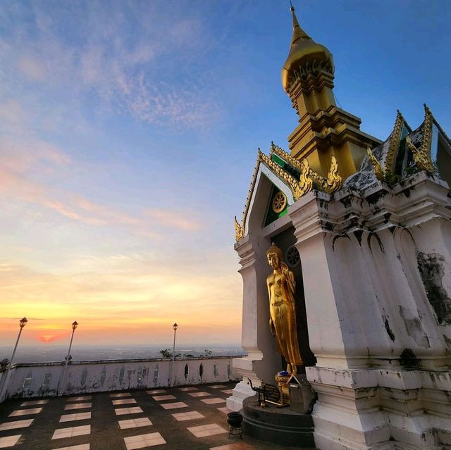 พระมหาธาตุ​งามเมืองพิษณุโลก​