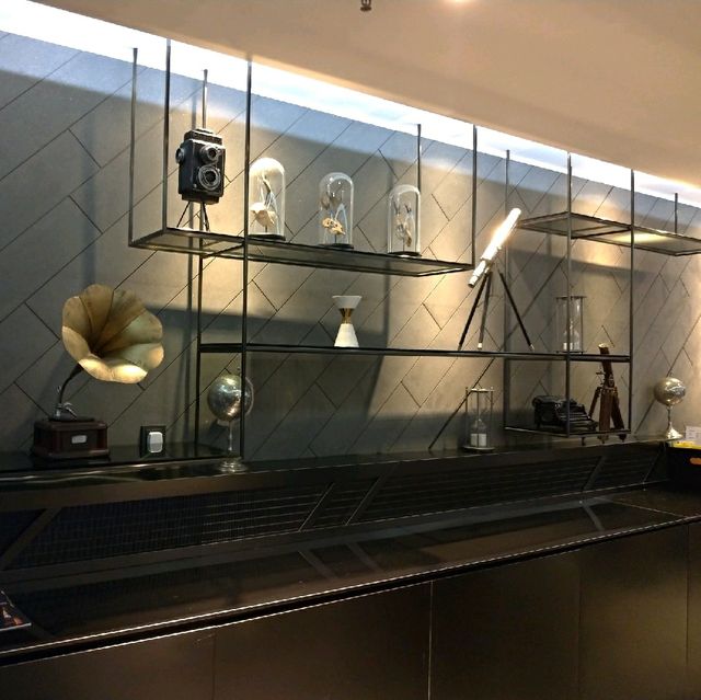 葵涌工業區內的旭逸酒店荃灣