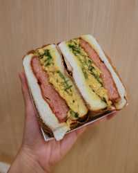 勁大份足料芋泥三文治