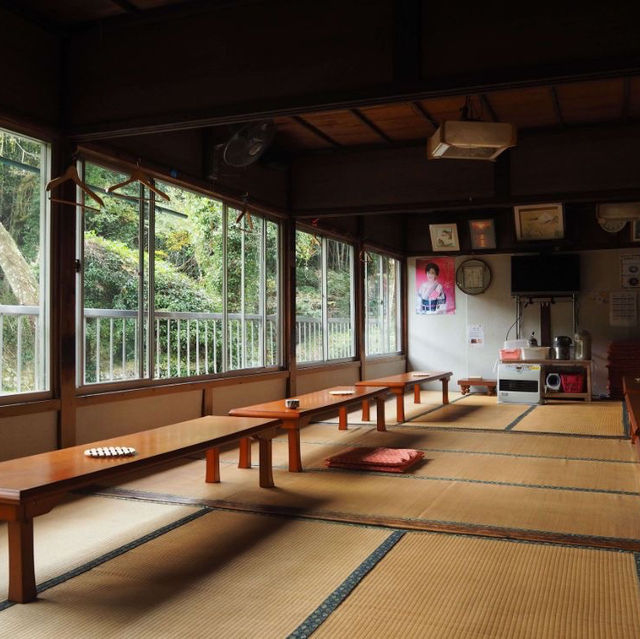 今川氏ゆかりの秘湯、御殿乳母の湯とも呼ばれる平山温泉