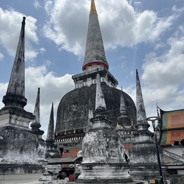 วัดพระมหาธาตุวรมหาวิหาร🙏🏻