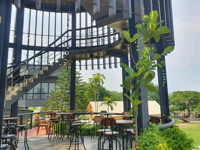 คาฟ่บุรีรัมย์ The Tower Cafe🖤