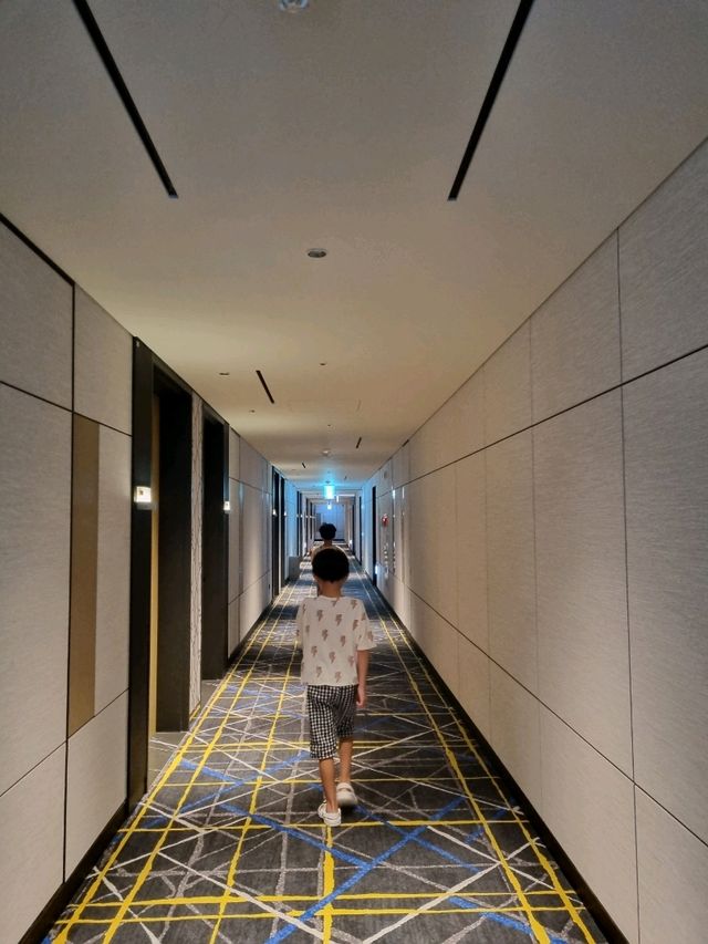 객실 창 밖으로 보이는 남산타워