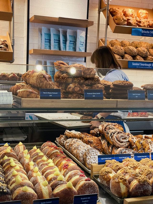 BAKEHOUSE พาชิมทาร์ตไข่ร้านดังย่านจิมซาจุ่ย