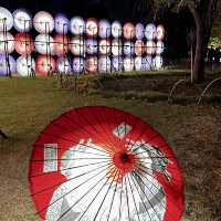 花街轉角的紙傘燈展，漫遊公園