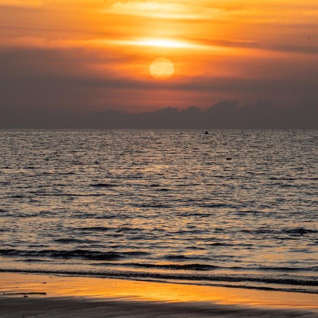 หาดในยาง หาดสวยใกล้สนามบินภูเก็ต