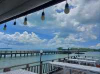 ร้านอาหารวิวดี ที่ แหลมหินซีฟู้ด