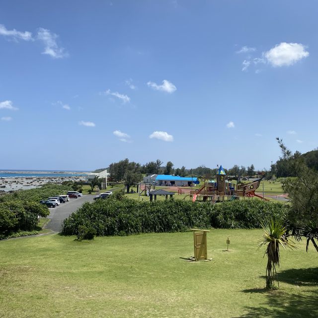 奄美「あやまる岬観光公園の展望台2」は穴場かもしれない