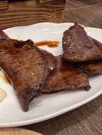 高雄市鼓山區 ｜ 貳哥食堂