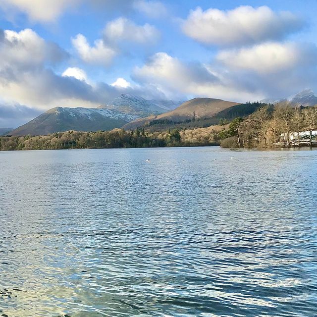 The stunning glacial lake of Derwentwater