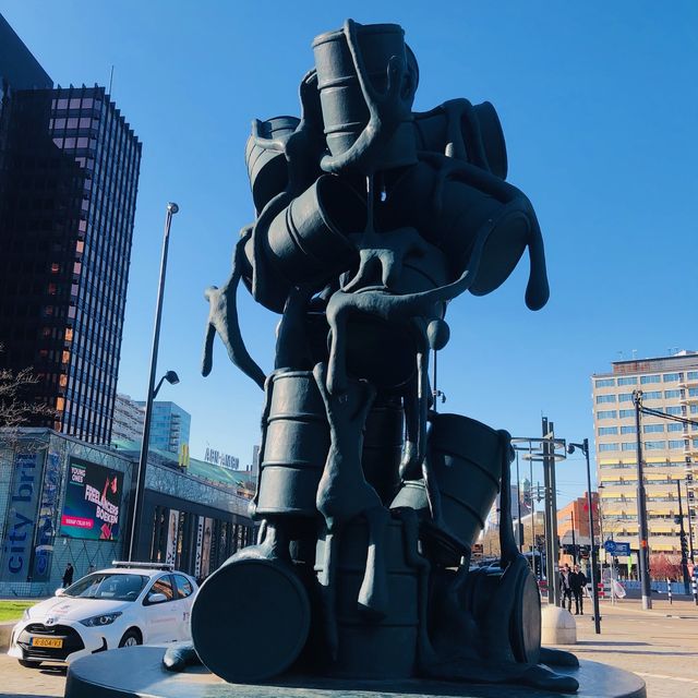 荷蘭🇳🇱鹿特丹Rotterdam 🏋️‍♀️🤸🏻具有故事意義歷史文化的雕像📌 The Destroyed City