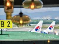 【マレーシア・クアラルンプール】空港のスタバでブレイクタイム☕️