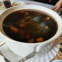 專擺婚宴酒家食午飯