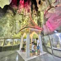 วัดถ้ำเขาย้อย วัดสวย จ.เพชรบุรี