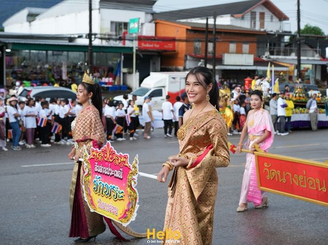 ประเพณีชักพระ แห่เรือพนมพระ อ.คุระบุรี จ.พังงา