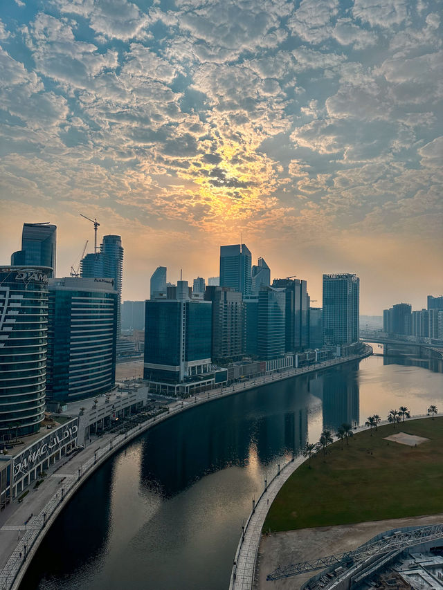 Radisson Blue Dubai Waterfront