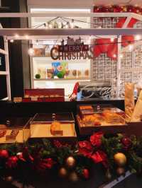 台北｜🎄🎅🏻五彩巨大聖誕樹🎁🎀 Regent Taipei 晶華酒店-中庭咖啡廳